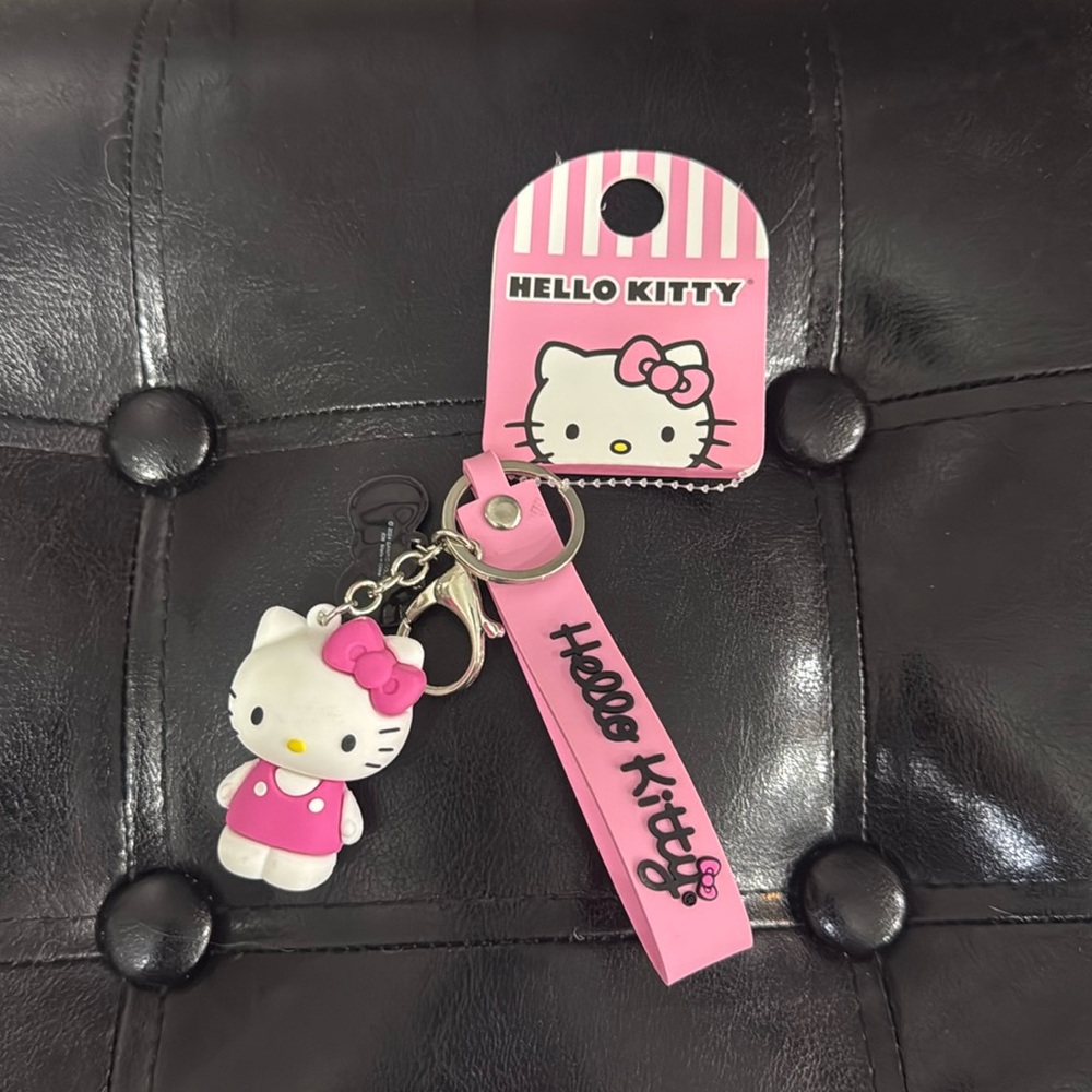 New Hello Kitty 3D Charm, Pink Bow & Wrist Strap Keychain Or Bag Clip